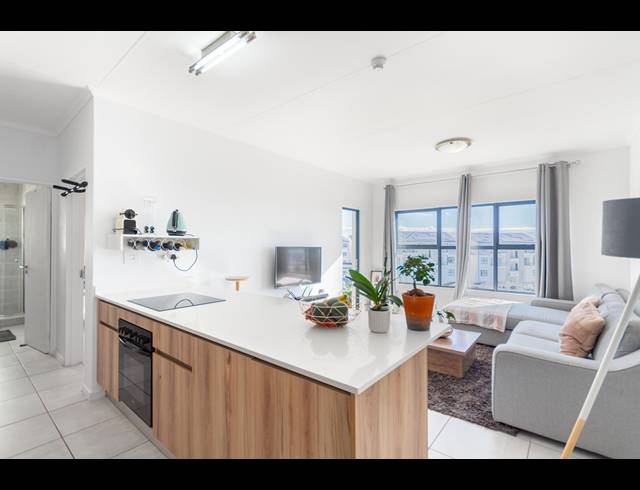1 BEDROOM APARTMENT FOR SALE IN RICHWOOD
